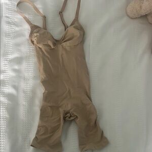 SKIMS Nude Shapewear Bodysuit